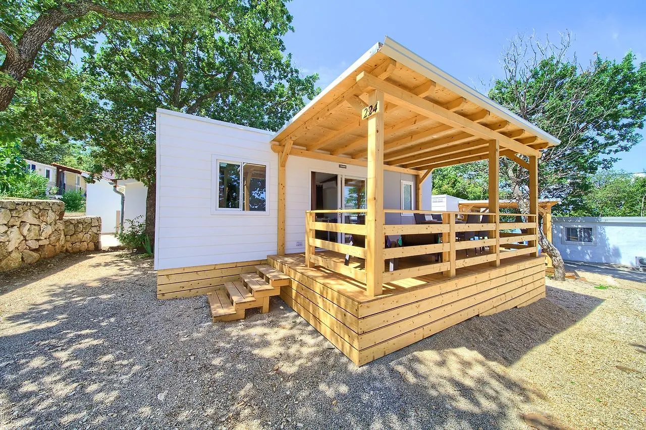 Aldeamento Turístico Camping Glavotok Brzac