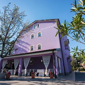 Hotel Sandi